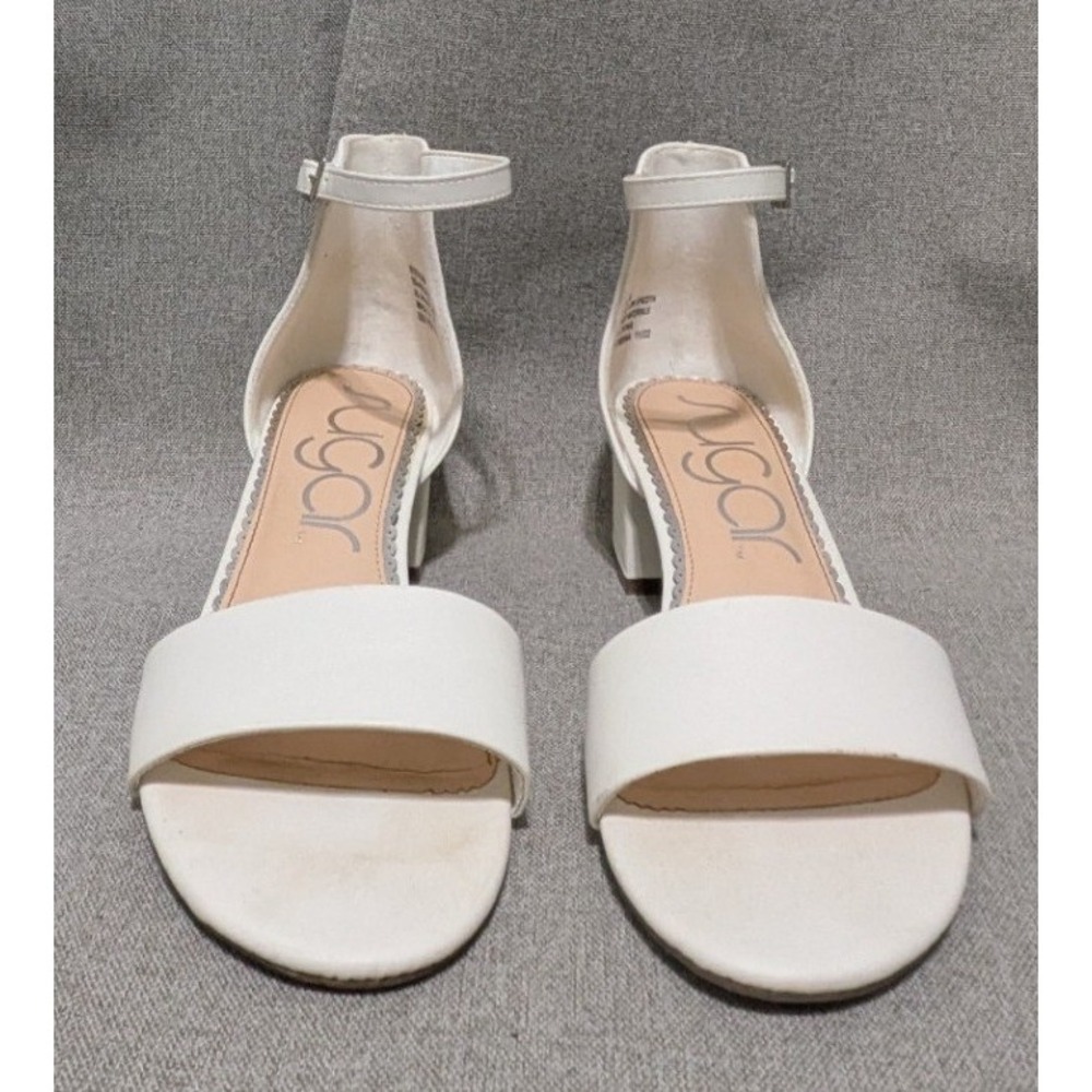 Sugar Noelle Low Sandals Womens 8.5M White Good Block Heel Ankle Strap EFK227A